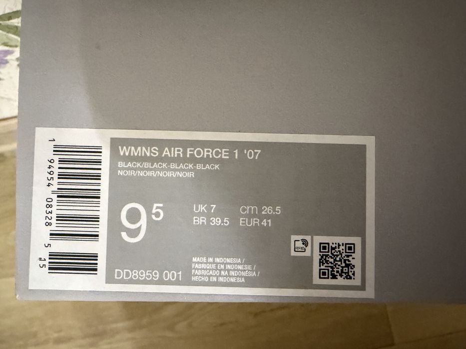 Nike Air Force 1 '07 26,5 см