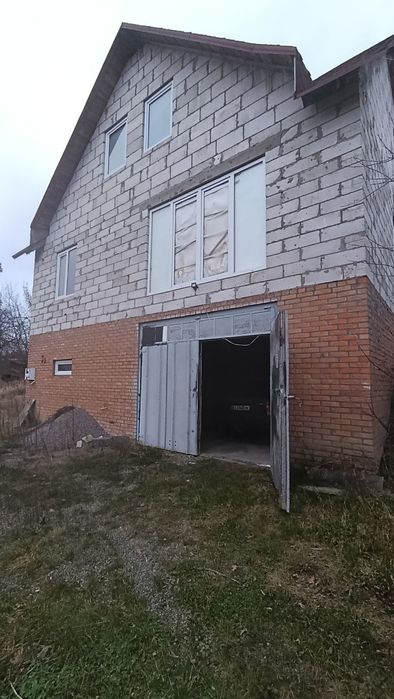 Продаж будинку біля Фастова