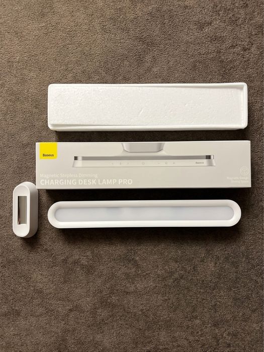 Акумуляторна магнітна лампа Baseus Magnetic Charging Pro (DGXC-02)