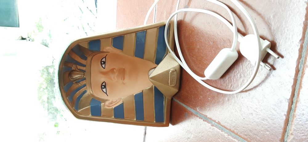 Lâmpada mágica que segue a vista