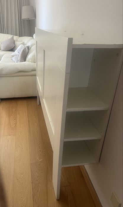 Cabeceira de cama branca