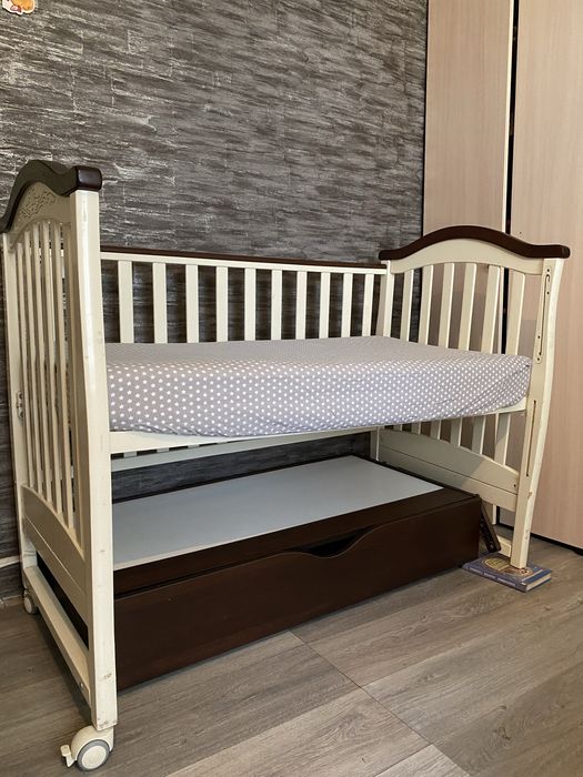 Детская кровать с маятником + орт матрас, кроватка 0- 3 лет , ящик