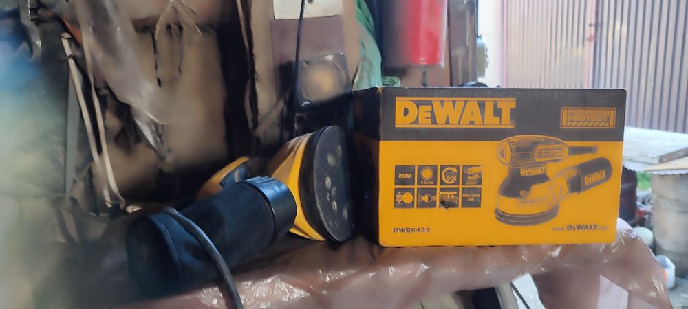 DeWalt szlifierka mimośrodowa
