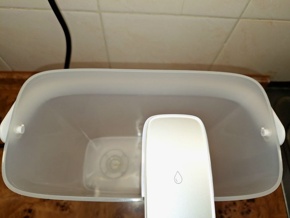 Електричний диспенсер-фільтр для води Philips AWP2980WH