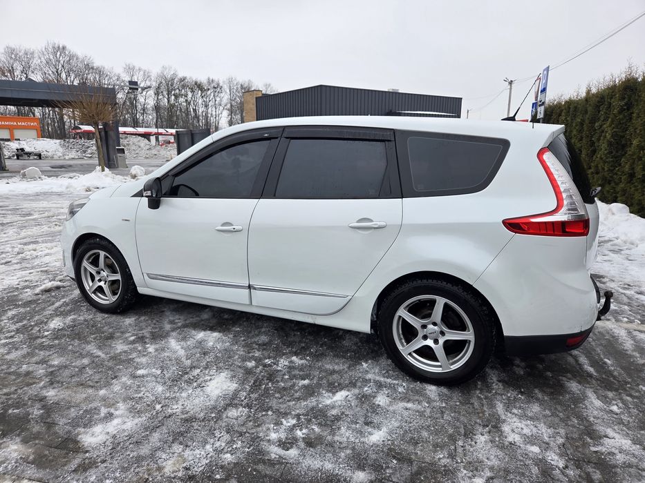 Renault Grand Scenic 2012 1.6 dci