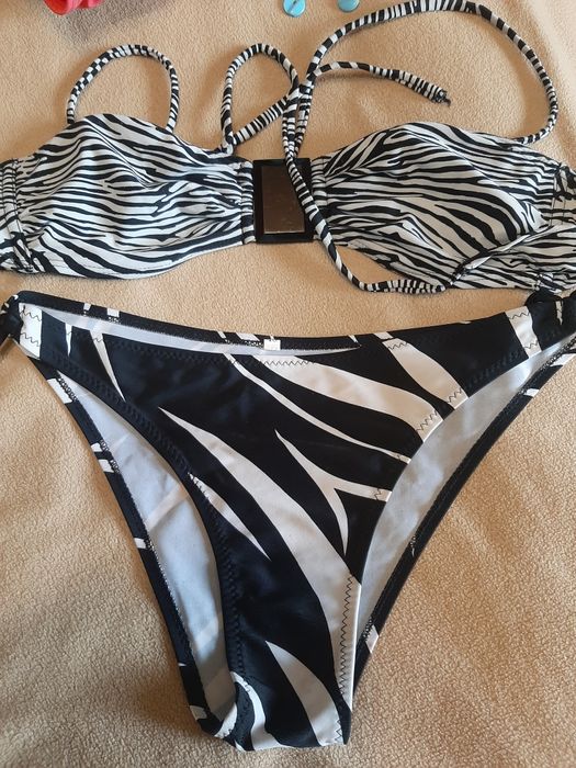 Плавки жіночі,  купальники