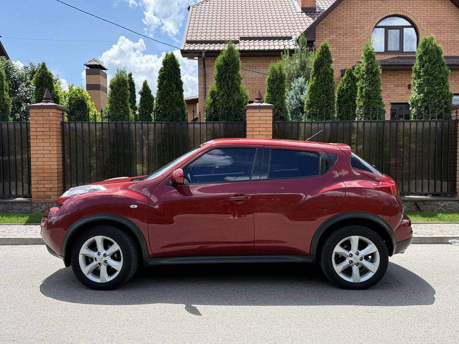 Nissan Juke офіціал (мінімальний пробіг)
