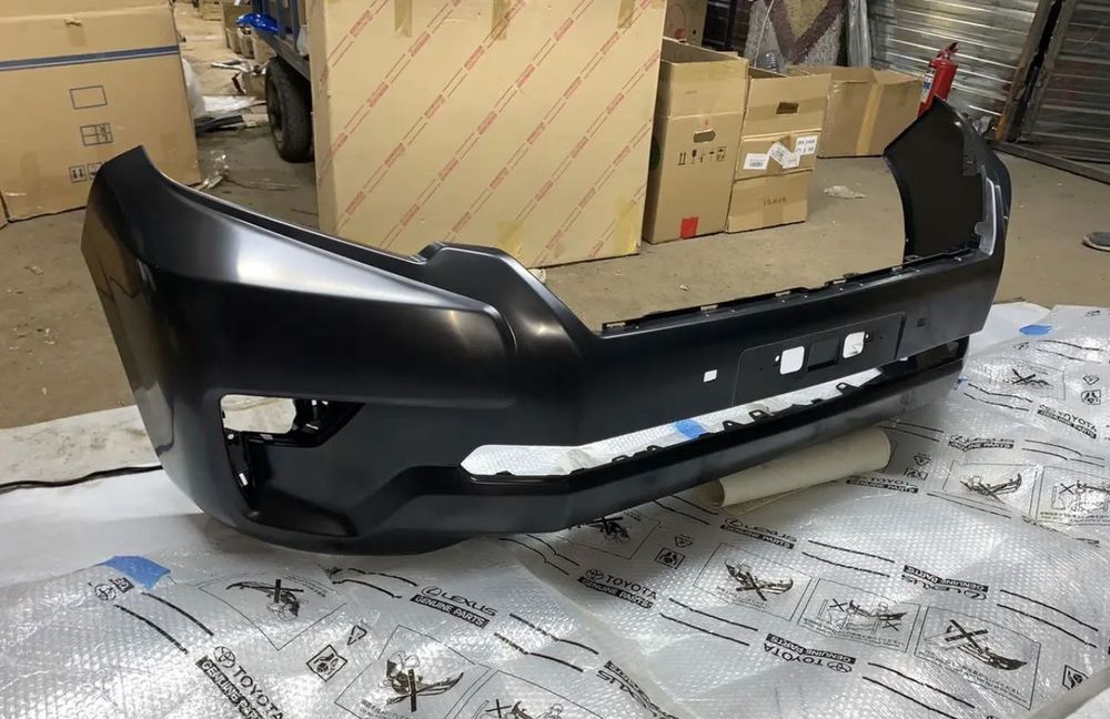 Бампер Toyota Land Cruiser Prado 150 2017 2018 2019 2020 2021 прадо