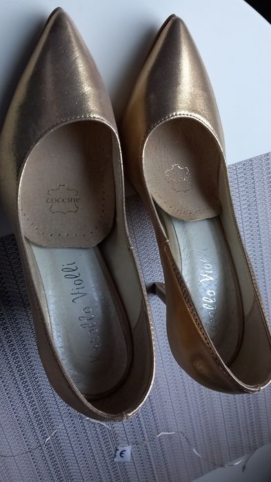 Złote szpilki skóra naturalna. 36,5/37