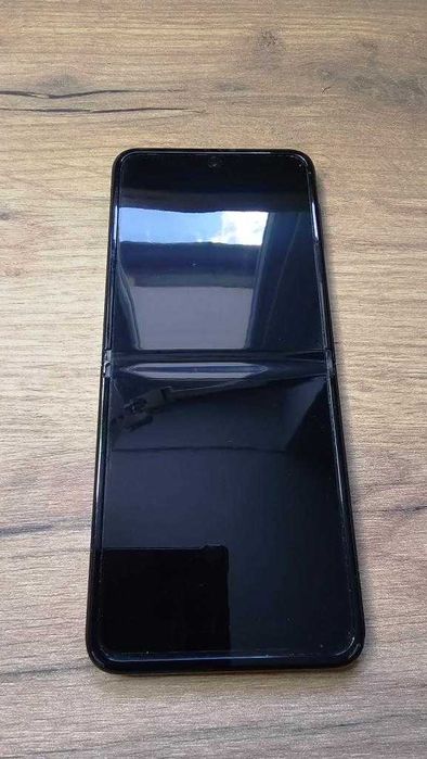Samsung Galaxy Z Flip3 5G SM-F711B 128GB 8GB RAM