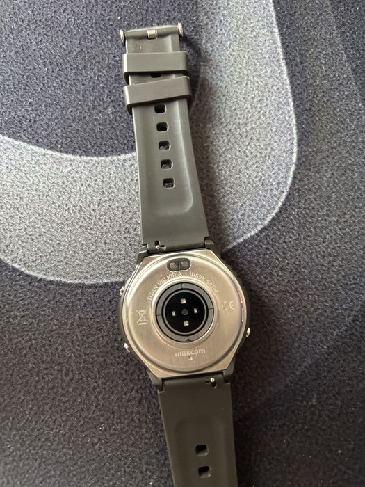 Smartwatch Valkiria Titan