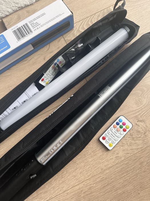 Miecze świetlne lampyy Newell RGB Kathi PRO