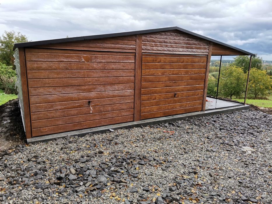 Garaż blaszany 6x5 plus 3m wiaty zabudowanej z tyłu. Profil ocynk