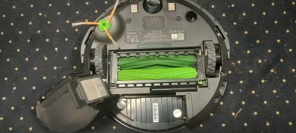 Robot odkurzający Roomba i7