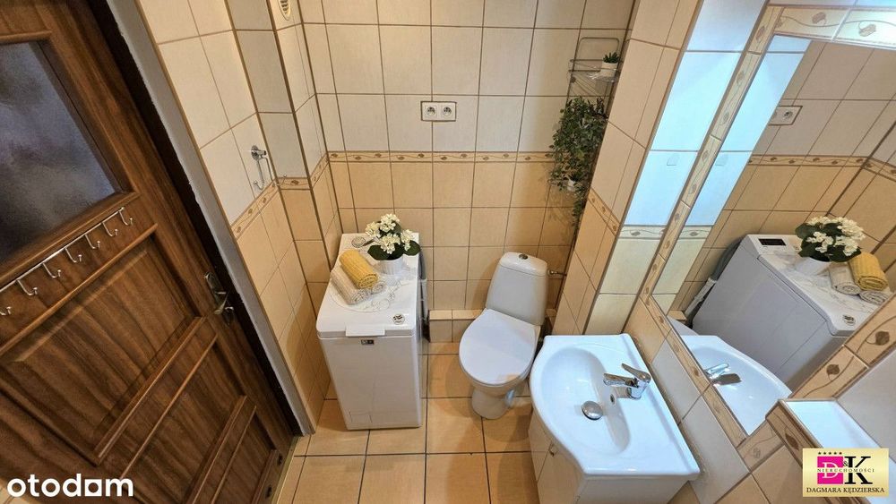 2 Pokoje z balkonem - Pierwsze piętro