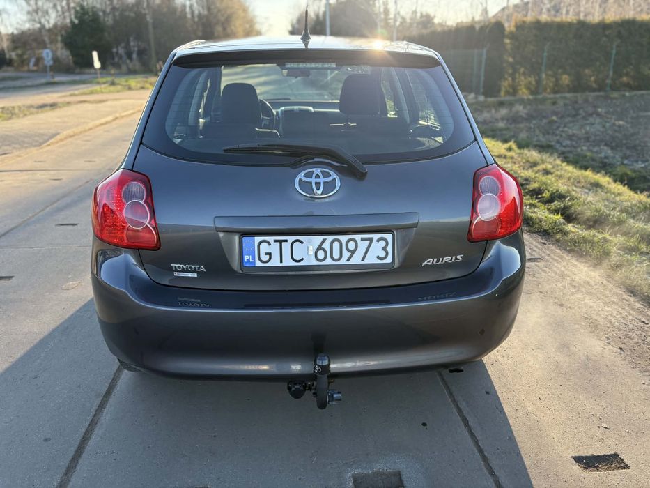 Toyota Auris  1.4  49 tys km bezwypadek