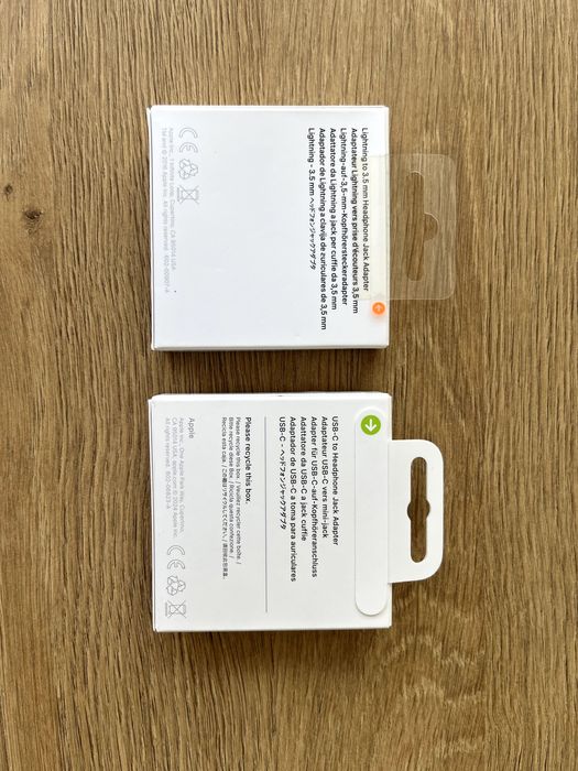 Оригінальний перехідник Apple USB-C / Lightning to 3.5 mm Adapter
