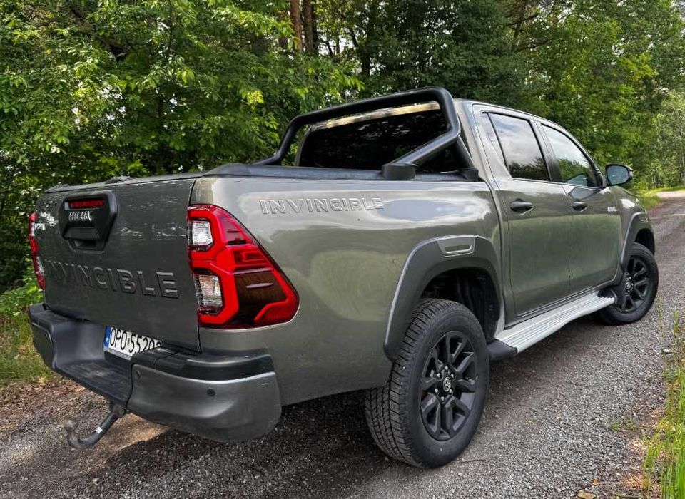 Разборка Toyota Hilux задній ліхтар