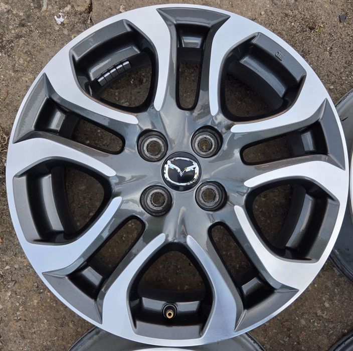 Felgi aluminiowe Mazda 2 5,5x16 ET40 4x100