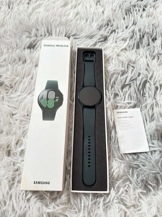 Zegarek Samsung Galaxy Watch 4 44mm KOMPLET