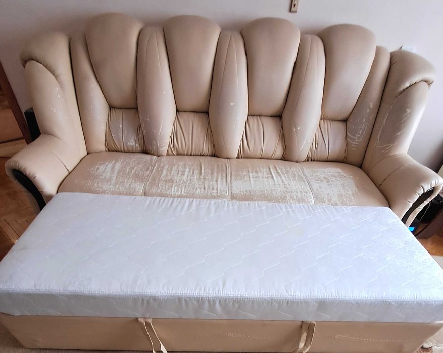 Продаж дивану б/в-2000 грн