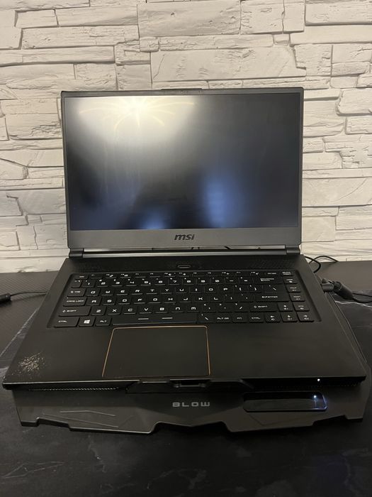 Laptop MSI GS65 8RE