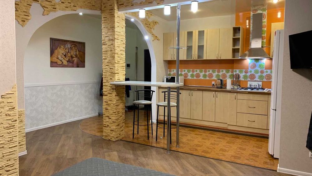 1-кімн. у Центрі, Парк Перемоги