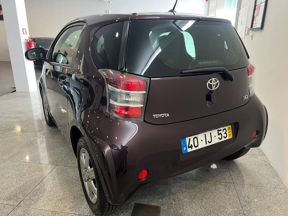 Toyota iQ 1.0 VVT-i 2 MultiDrive EP