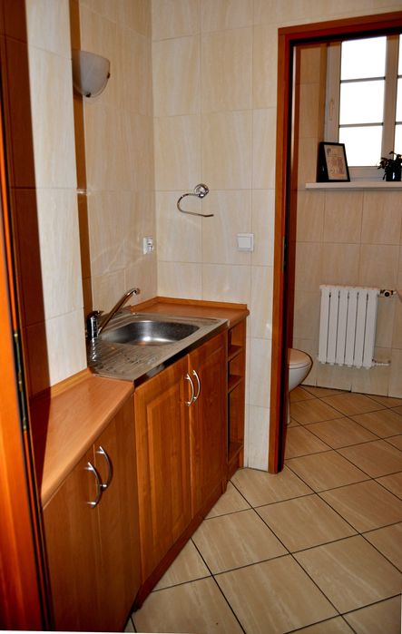 Fajny lokal biurowo-usługowy z balkonem w centrum Opola 19,6 m2