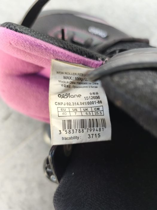 Par de patins em linha