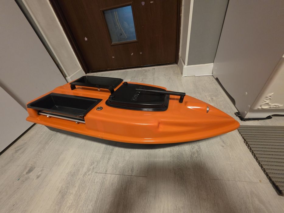 Кораблик+Gps+ехолот  Ranferry Camarad