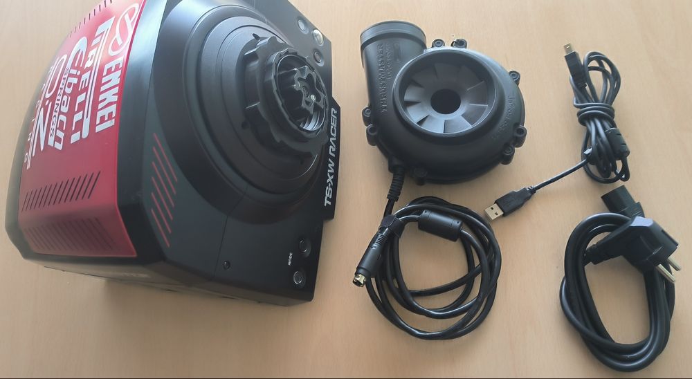 Base Thrustmaster TS-XW para PC e Xbox