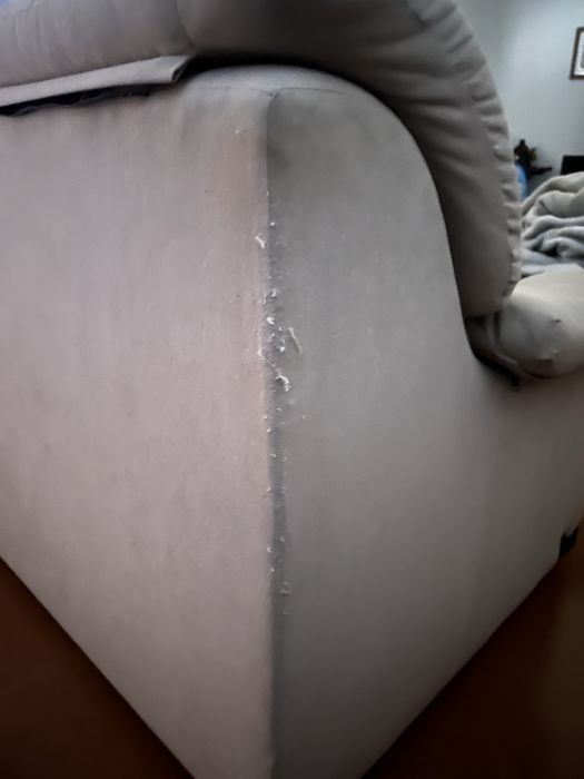 Dois Sofás Super Confortáveis