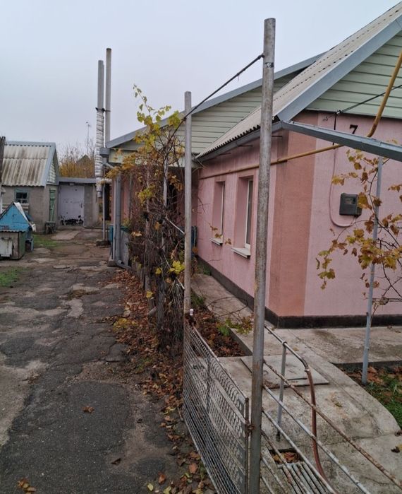 Здається будинок в центрі смт Кушугум можна військовим