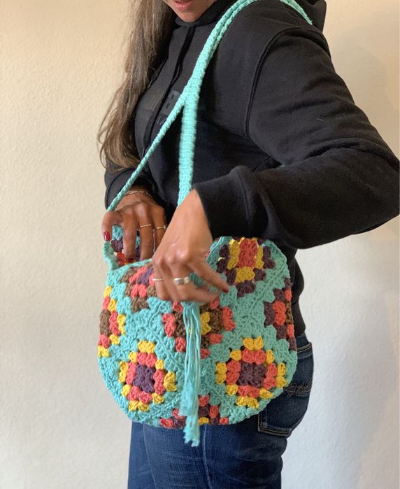 Bolsa crochê colorida