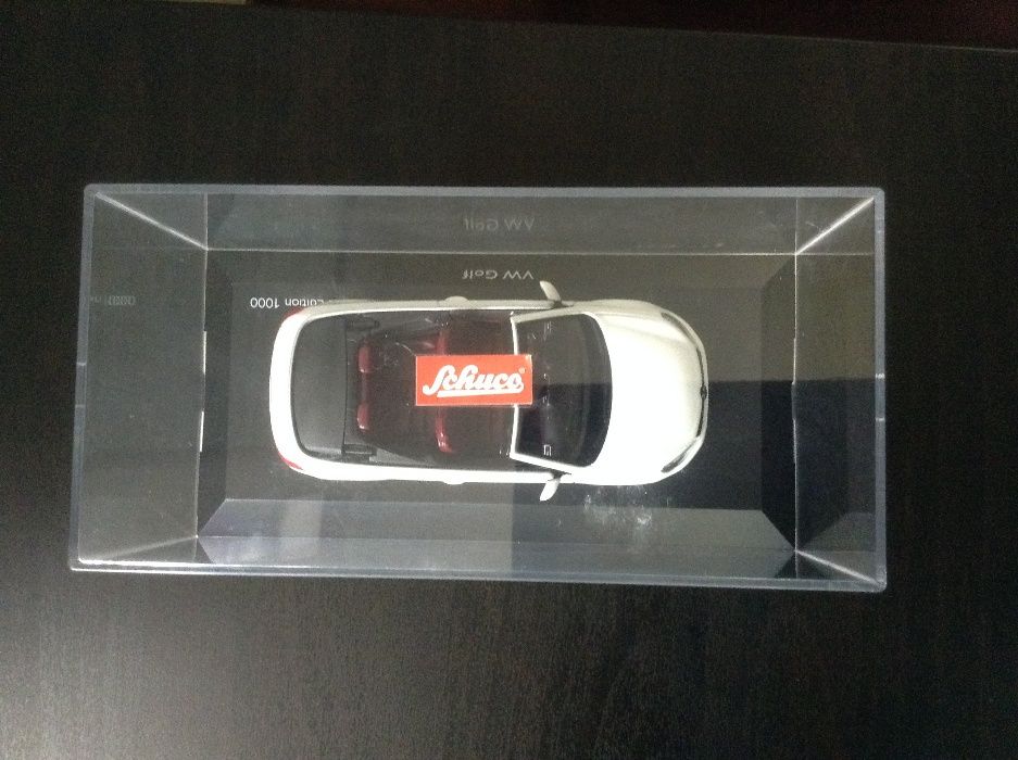VW Golf 1:43 SCHUCO limited edition 1:43