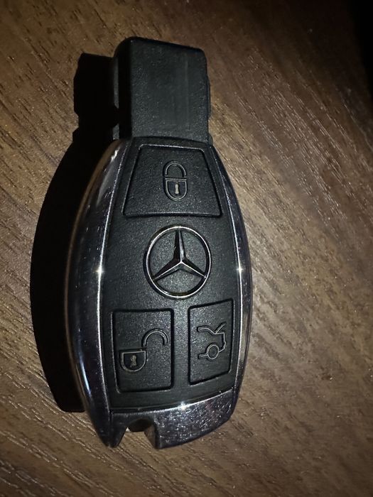 Ключ мерседес оригинал