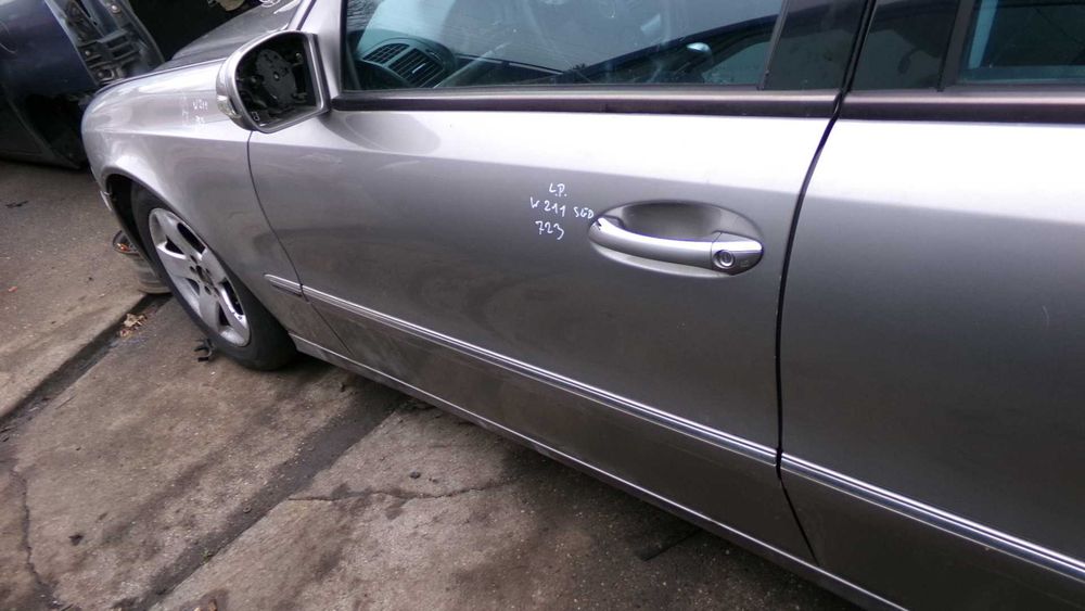 Maj66 Drzwi lewe przednie mercedes w211 e klasa 723 sedan wysyłka
