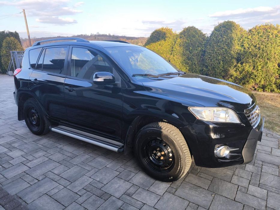 Toyota RAV-4