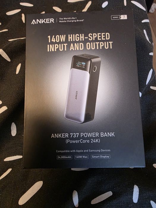 Power bank Anker 737