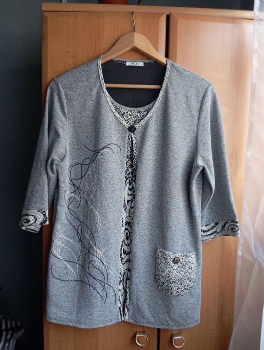 Szara bluzka z krótkim rękawem, Roma