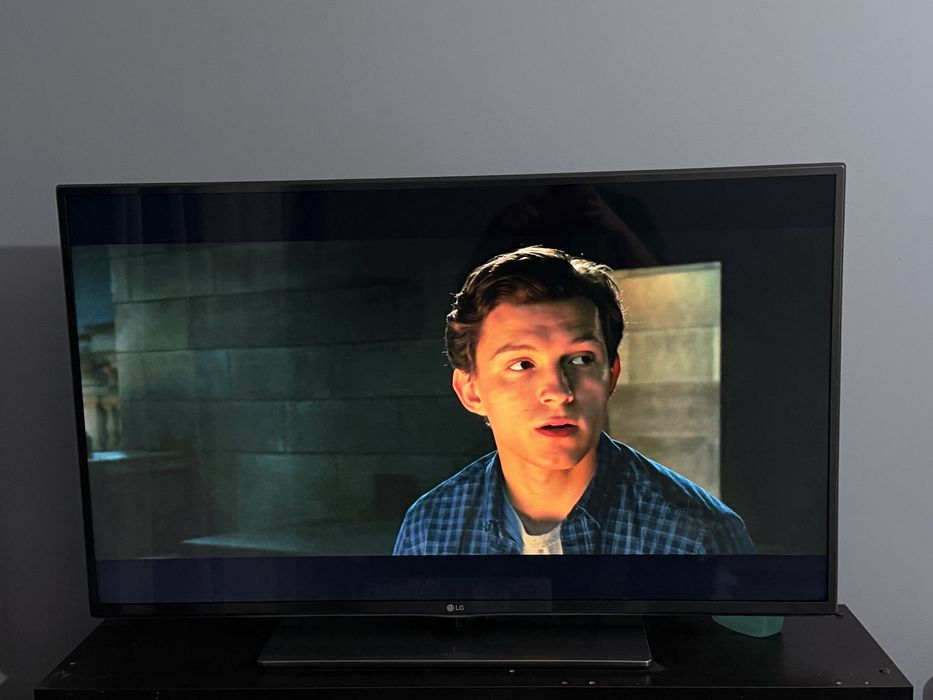 LG 42" Smart TV Full HD | Excelente Estado