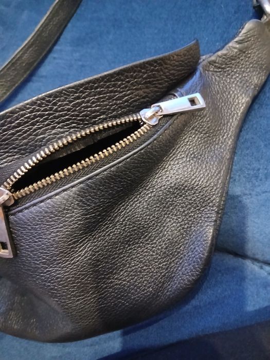 Nerka skórzana wymiary na zdjęciach tylko jeden zamek działa