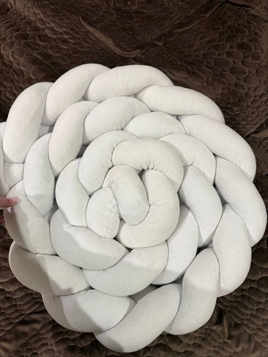 Бортик коса на дитяче ліжечко. 2.4 м