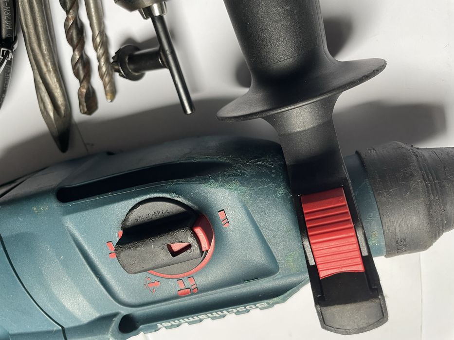 Młotowiertarka BOSCH GBH 240