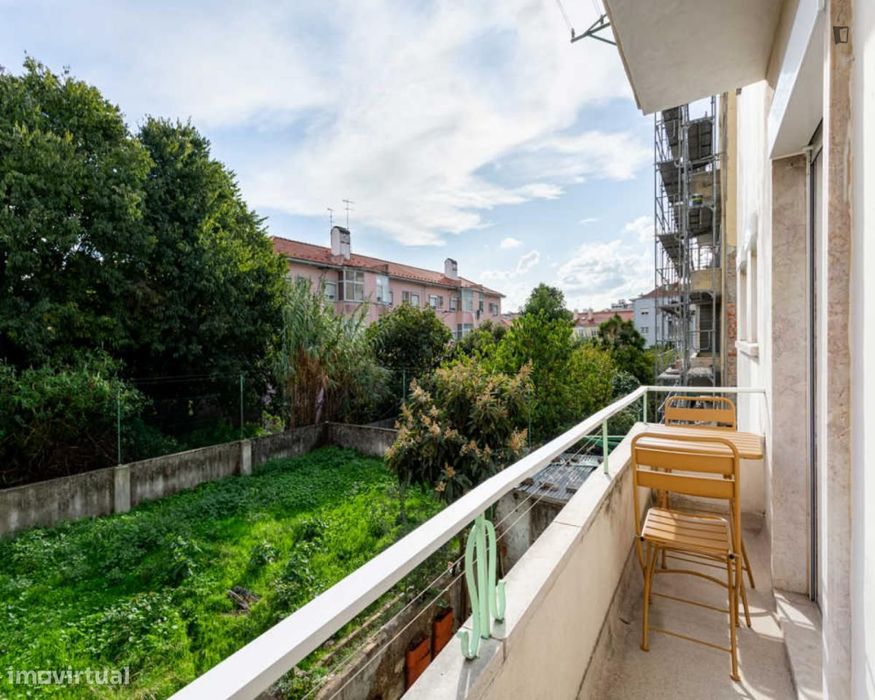 Quarto - localizado em Alvalade Lisbon