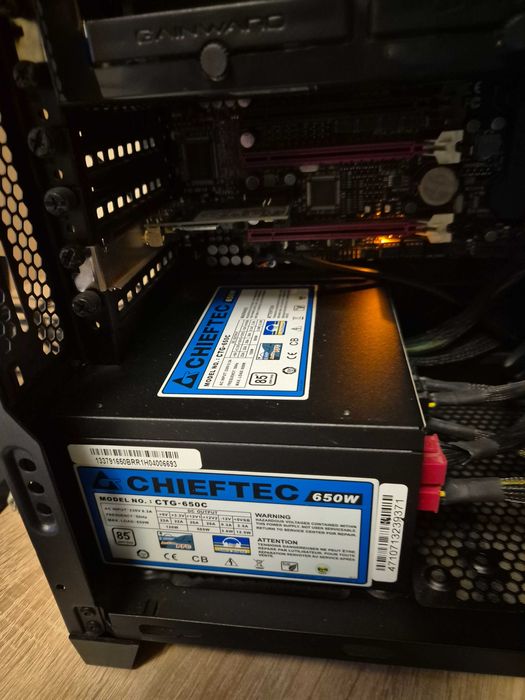 Komputer stacjonarny używany w doskonałym stanie