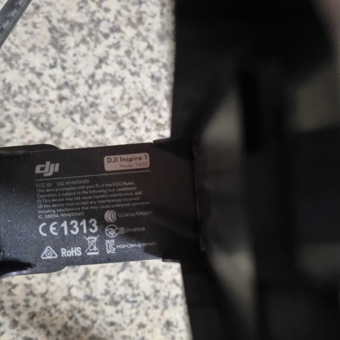 DJI INSPIRE 1 dron z akcesoriami mało używany