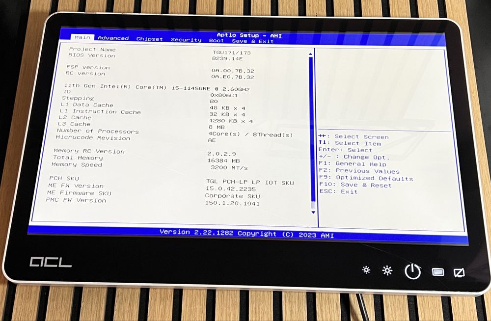 Продам компютер монитор