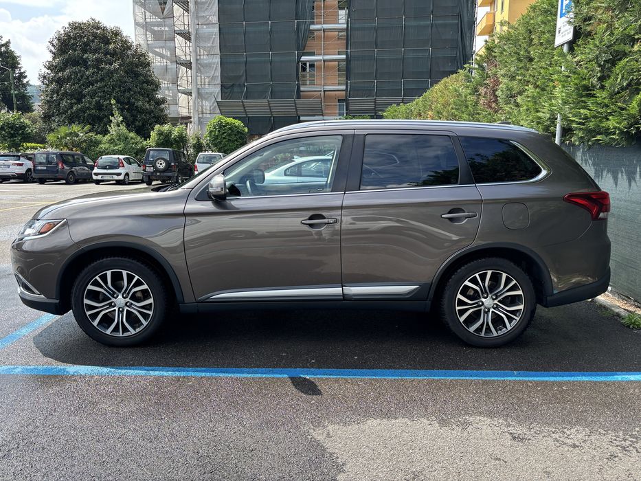Mitsubishi Outlander 2018